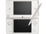 ニンテンドーDSi LL、米国で好調「鮮烈なデビュー」 画像