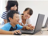 サイバーエージェントのプログラミング学習サービス「QUREO」、小学生向け教材として徳之島町が正式採択 画像