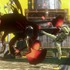 独特のビジュアルスタイルとゲームプレイで、日本だけでなく世界中で高い評価を集めた『GRAVITY DAZE/重力的眩暈：上層への帰還において、彼女の内宇宙に生じた摂動』。SCE JAPANスタジオの五十峯誠プロデューサーをはじめ、アートディレクターの山口由晃氏、ゲームデザ