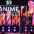 スピーチする外崎春雄監督、右は寺尾優一氏