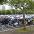 9月20日土曜日より、東京ゲームショウ 2014の一般デイが開幕しました。会場である幕張メッセには、小雨の降るあいにくの空模様の中、例年と変わらないゲームファンの長い長い列が出来ていました。