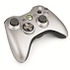 日本マイクロソフトは、Xbox360向けに「ワイヤレス コントローラー SE プレイ & チャージ パック」を6月9日に発売すると発表しました。