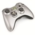 日本マイクロソフトは、Xbox360向けに「ワイヤレス コントローラー SE プレイ & チャージ パック」を6月9日に発売すると発表しました。